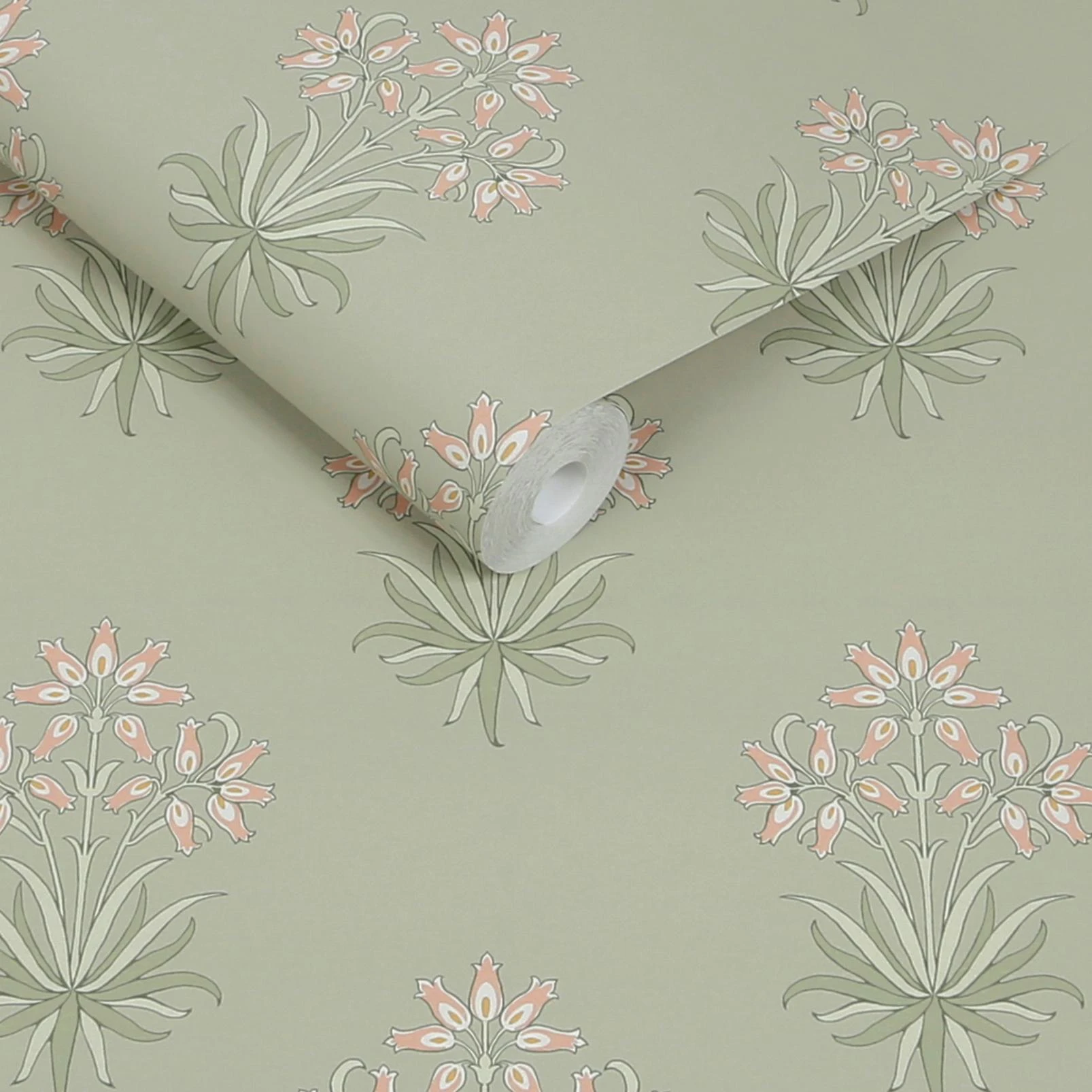 Hyacinth Flower Peony & Sage Wallpaper - 145694_ROLLSHOT_HYACINTH FLOWER PEONY & SAGE_01.jpg
