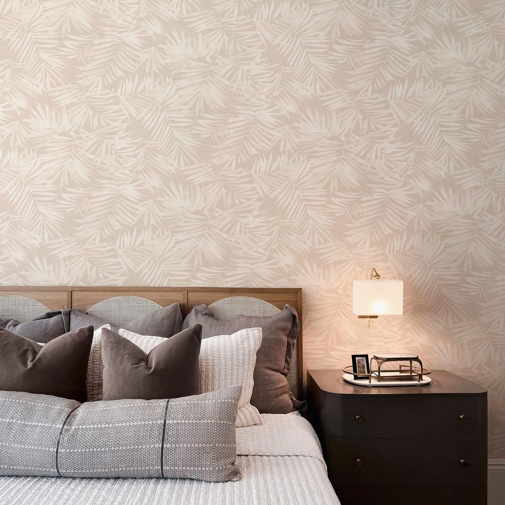 Amazonia Stone Wallpaper - 145709_ROOMSET_AMAZONIA_STONE_01.jpg