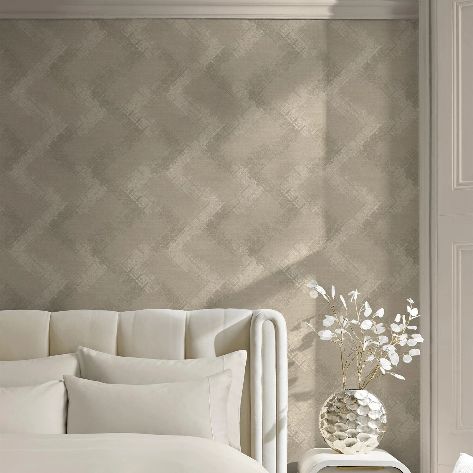 Next Luxe Natural Dimora Wallpaper - 145908_ROOMSET_LUXE NATURAL DIMORA_01.jpg
