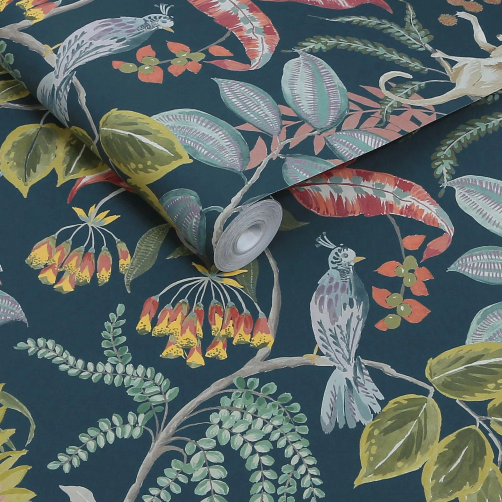 Next Midnight Tropical Wonder Wallpaper - 145615_ROLLSHOT_MIDNIGHT TROPICAL WONDER_01.jpg