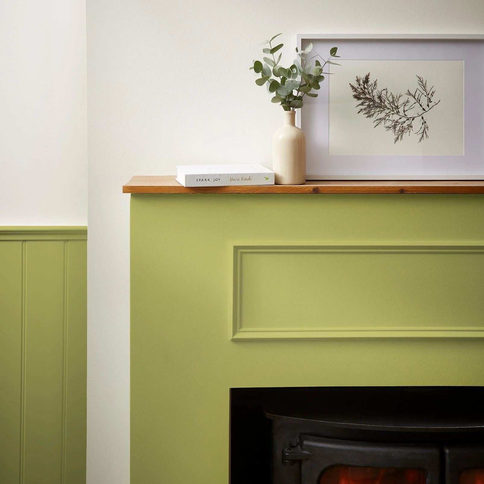 Joules Spring Pasture Paint - 145421_ROOMSET_SPRING PASTURE_01.jpg
