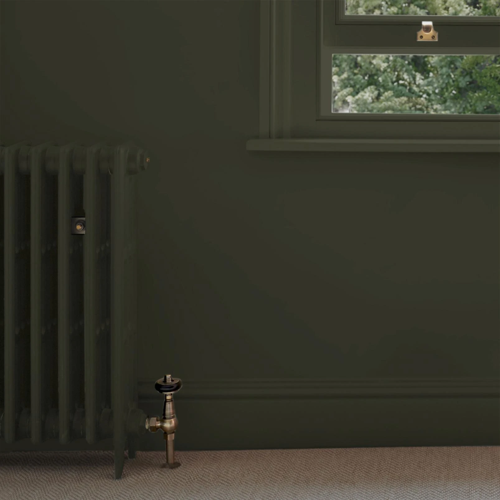 Deep Moss Paint - 143591_ROOMSET_DEEP_MOSS_03.jpg