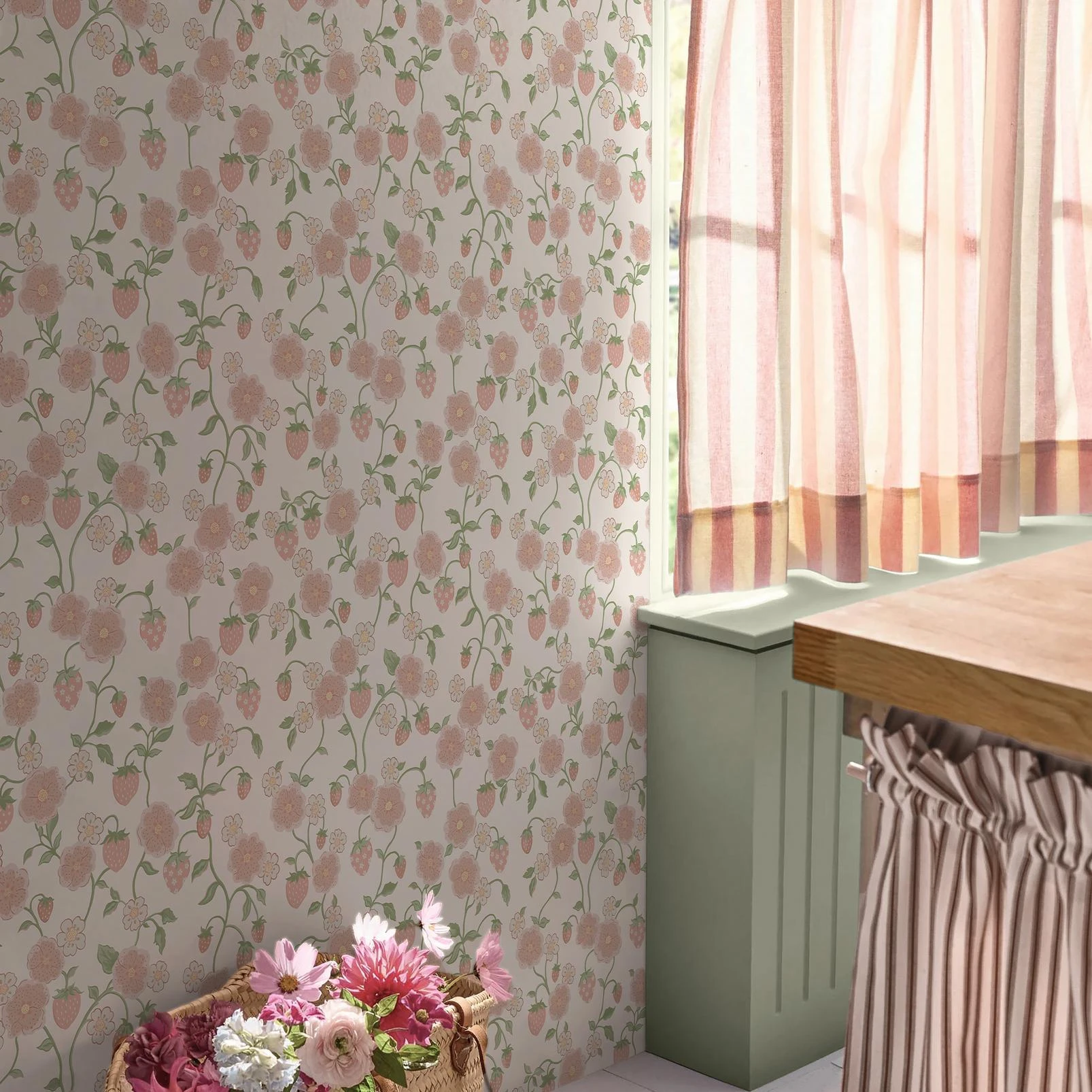 Cath Kidston Strawberry Pink Wallpaper - 149139_ROOMSET_STRAWBERRY PINK_03.jpg