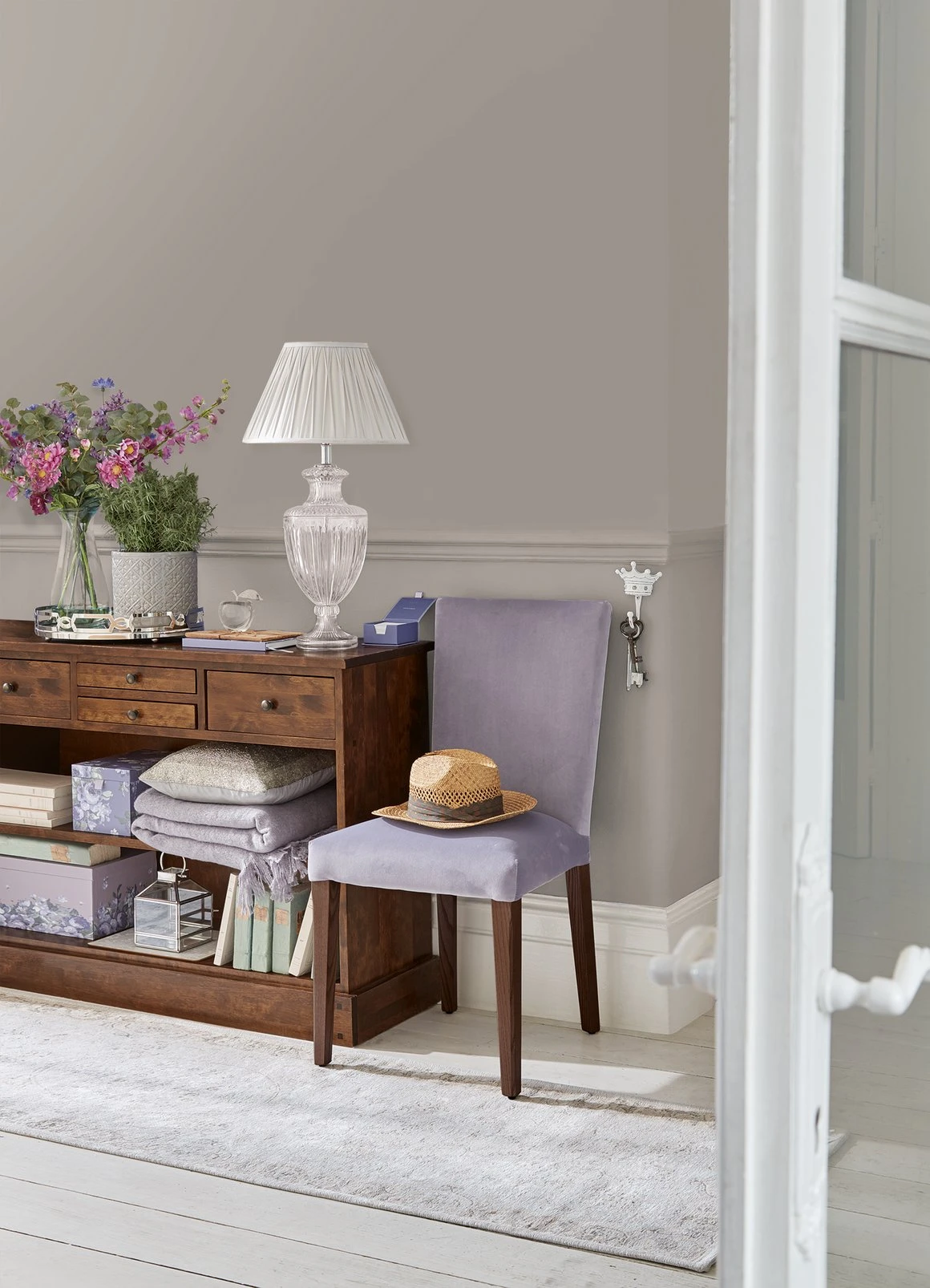 Laura Ashley Sable Paint - 113665_ROOMSET_07.jpg