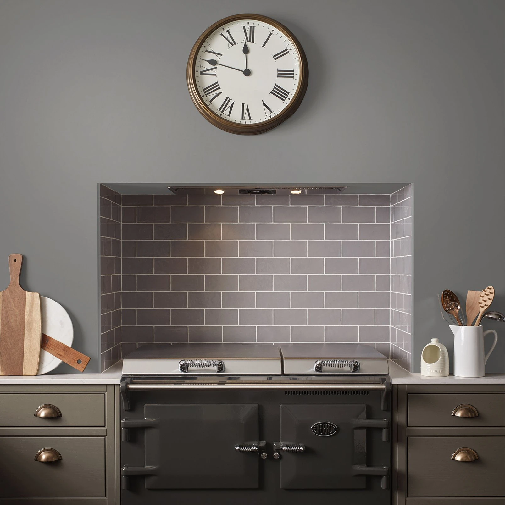 Laura Ashley Pale Charcoal Paint - 113673_ROOMSET_01.jpg