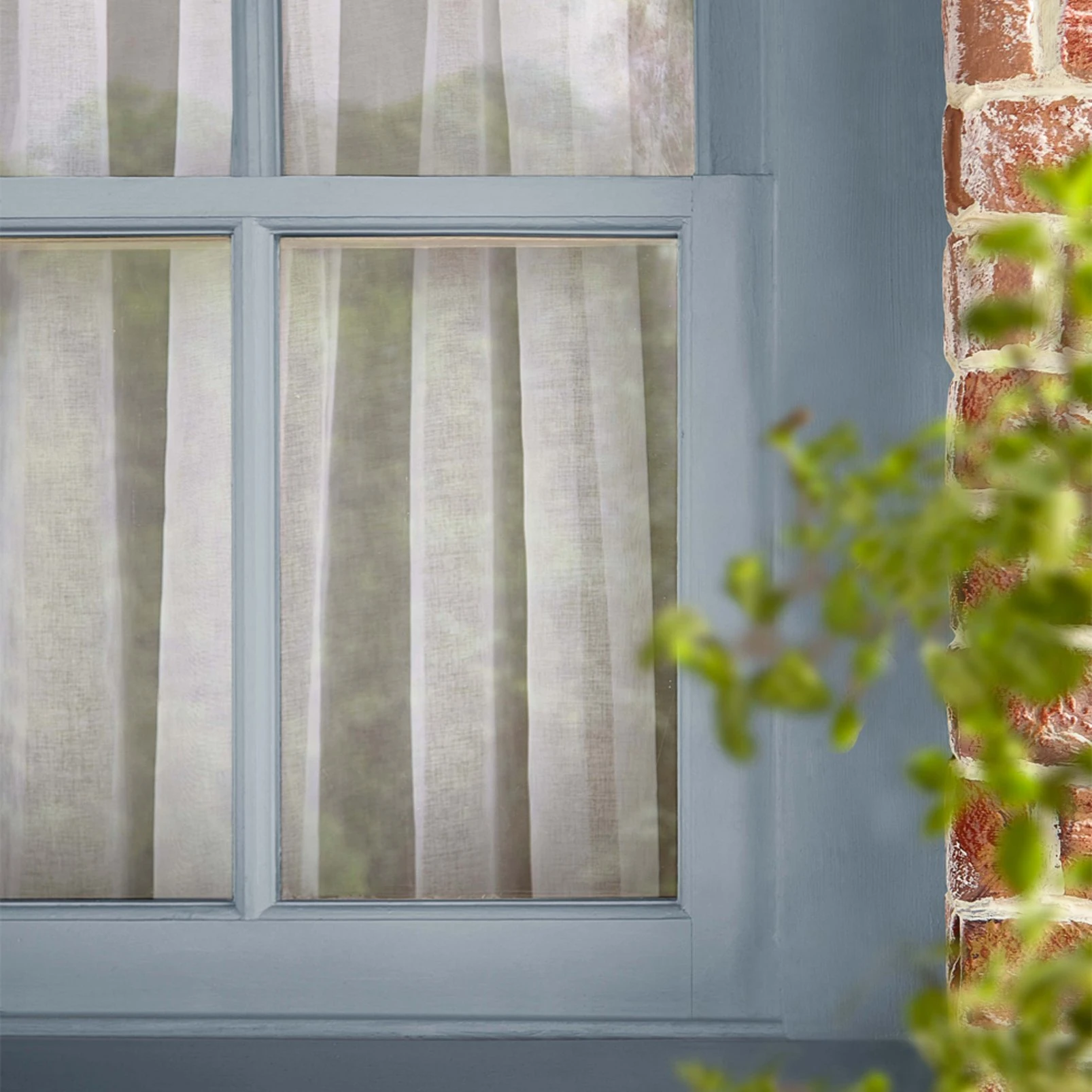 Laura Ashley Chalk Blue Paint - 113701_ROOMSET_03.jpg