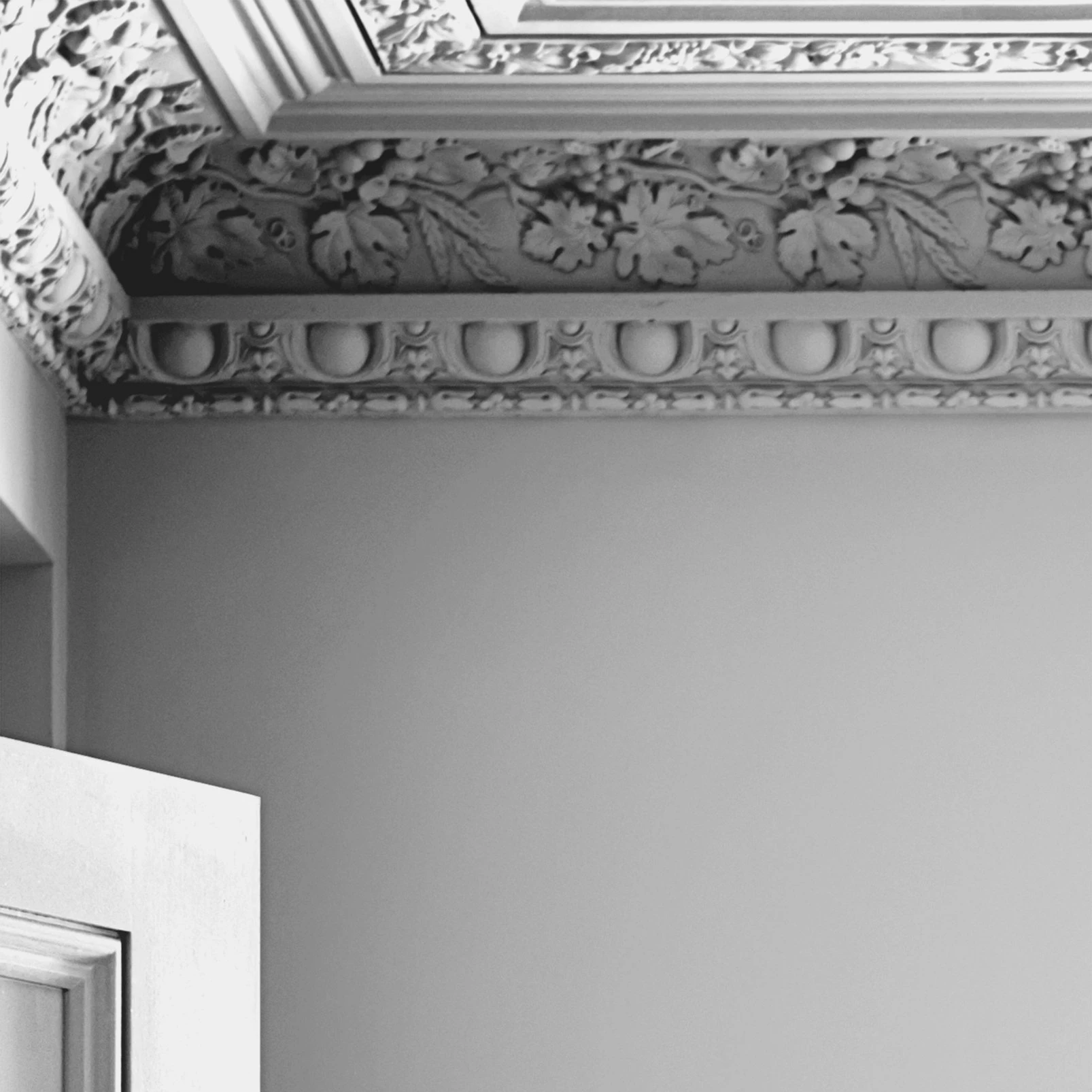 Laura Ashley Sugared Grey White Paint - 113679_ROOMSET_01.jpg