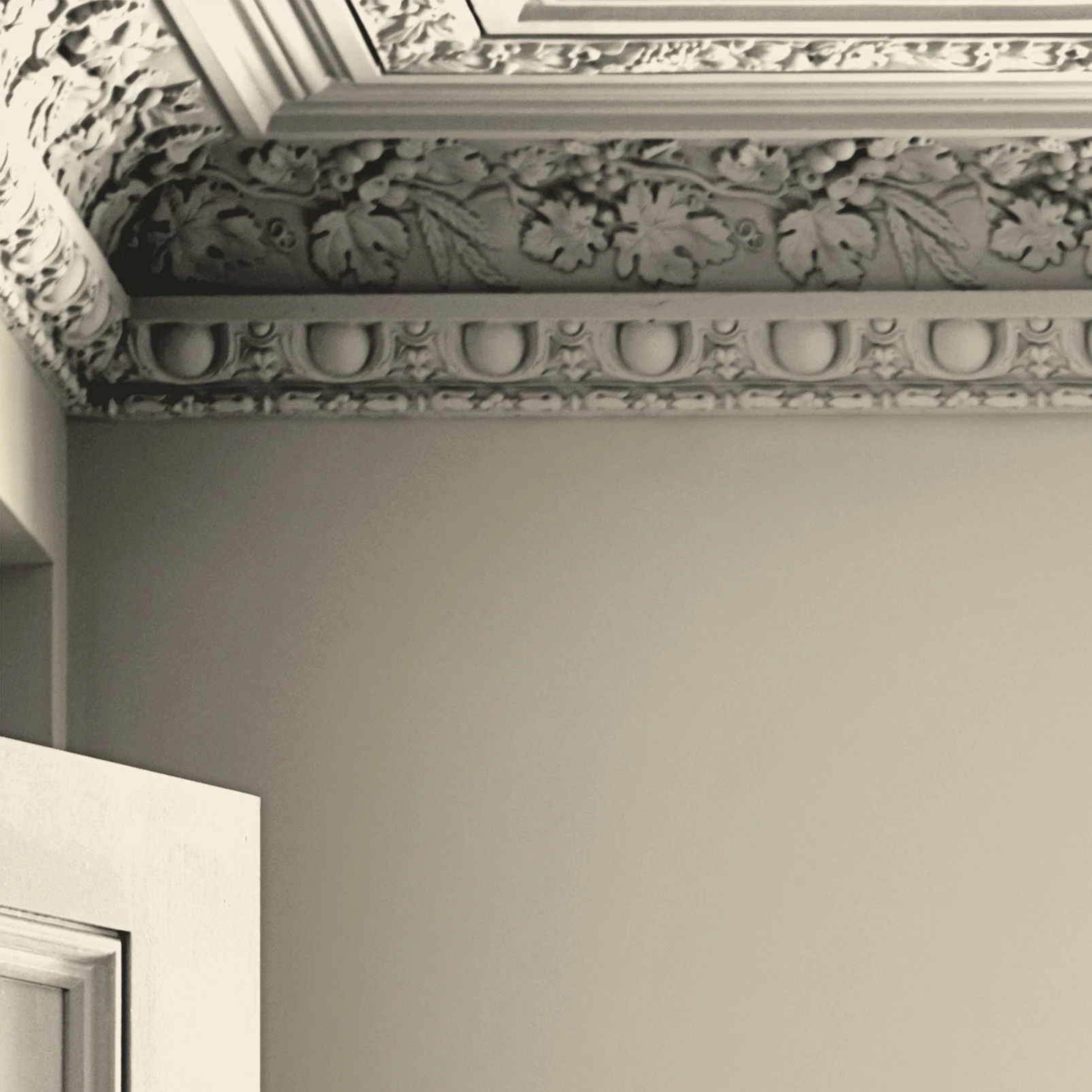 Laura Ashley Creamware Paint - 113654_ROOMSET_02.jpg