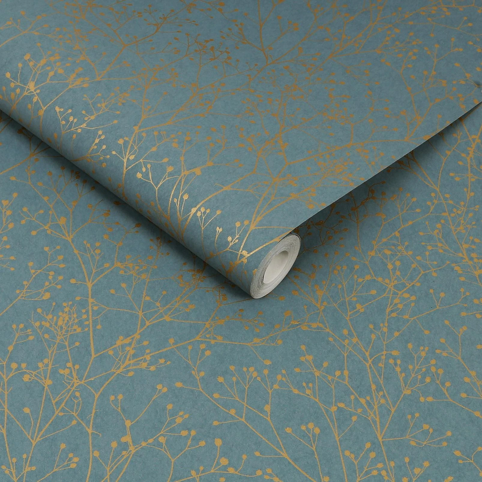 Gypsophila Airforce Blue & Soft Gold Wallpaper by Clarissa Hulse - 120384_ROLLSHOT_01.jpg