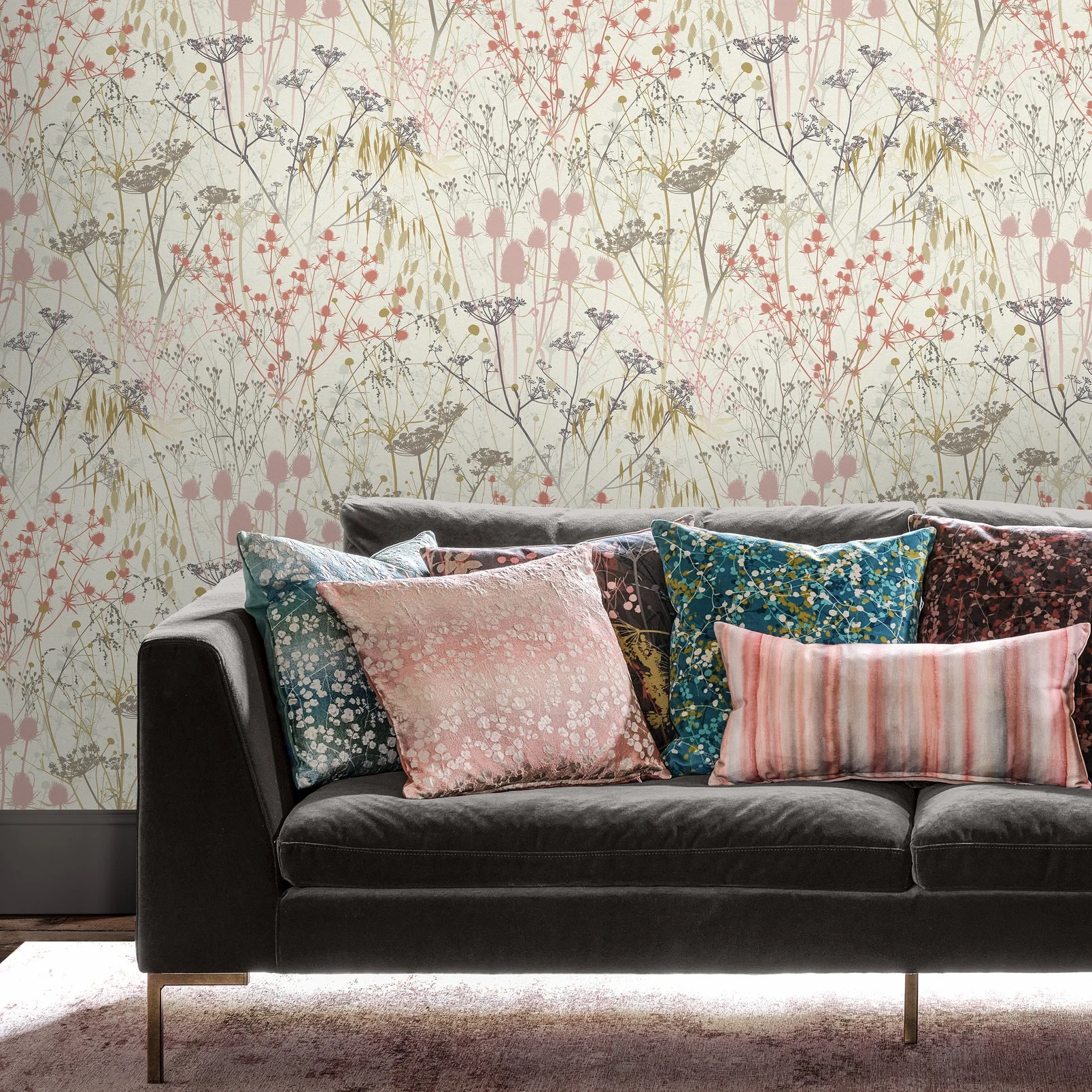 Summer Border Shell Wallpaper by Clarissa Hulse - 120371_ROOMSET_01.jpg